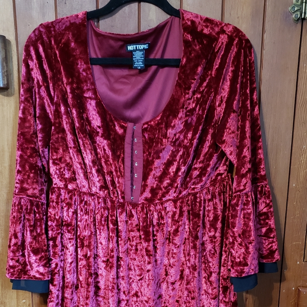 Hot topic wine colored crushed velvet dress